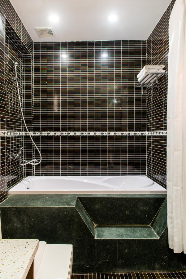 Nghi Son Hotel Hai Thuong Exterior photo